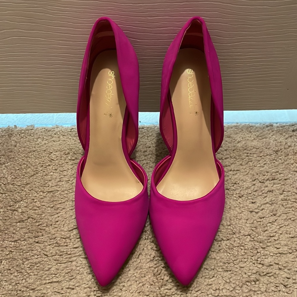 Pink heels - Picture 2 of 3